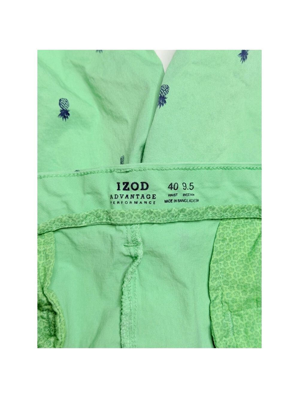 IZOD Advantage Shorts Mens Size 40 Green Pineapple Print Stretch Golf Casual - Picture 4 of 5